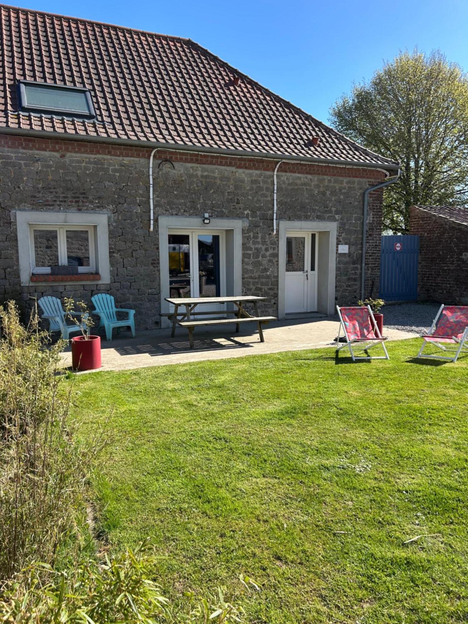 Le Clos De L'Angley Gites Et Ecurie Caffiers Exterior foto